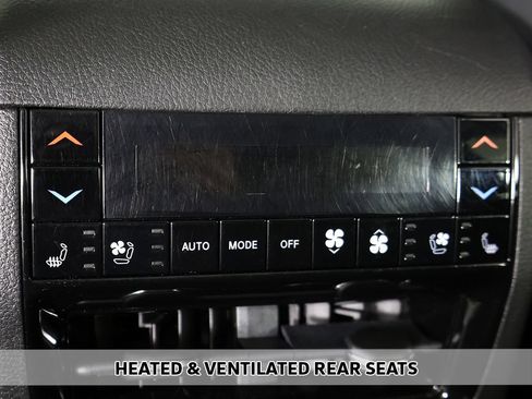 Used 2022 Jeep Grand Cherokee L Summit w/ Advanced Protech Group IV AWD/4WD image 12