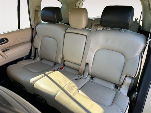 Used 2022 Nissan Armada SL image 13