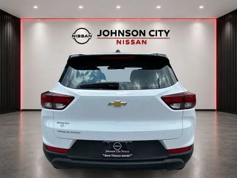 Used 2024 Chevrolet TrailBlazer LS FWD image 6
