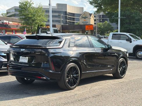 Used 2024 Cadillac Lyriq Sport RWD image 4