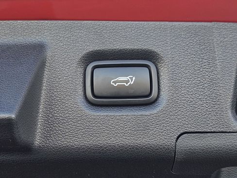 Used 2023 Hyundai Santa Fe SEL image 11