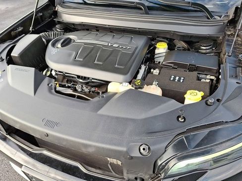 Certified 2021 Jeep Cherokee Limited image 31