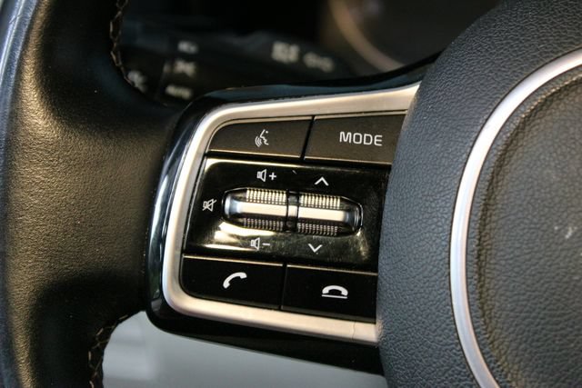 Used 2021 Kia Sorento S w/ Panoramic Sunroof Package AWD/4WD image 22