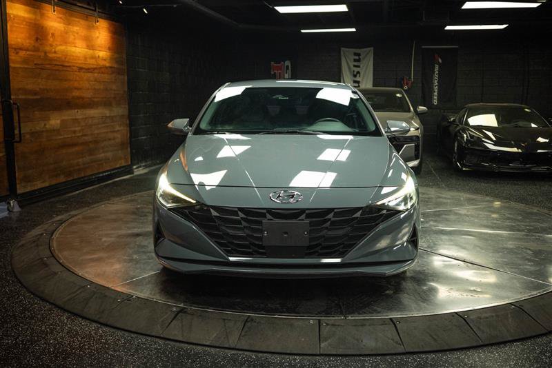 Used 2023 Hyundai Elantra SEL w/ Convenience Package FWD image 4