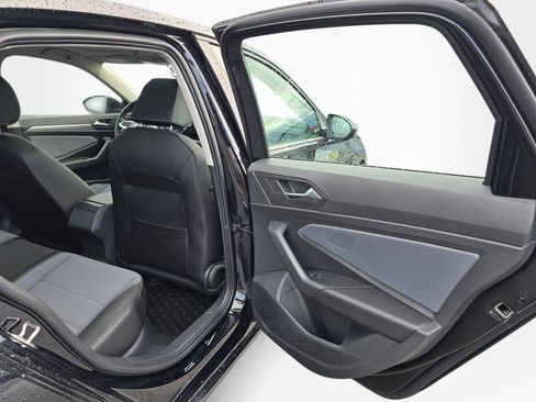 New 2026 Volkswagen Jetta SE FWD image 37