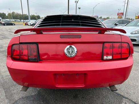 Used 2006 Ford Mustang GT image 24