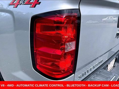 Used 2018 Chevrolet Silverado 1500 LT w/ All Star Edition AWD/4WD image 23
