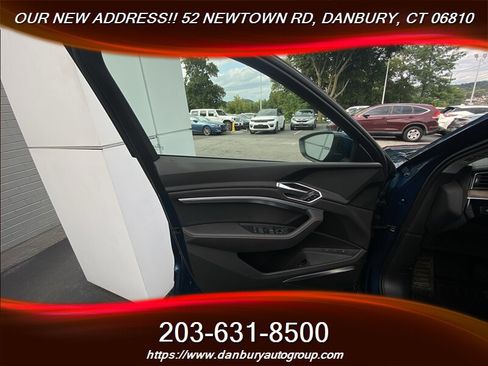 Used 2019 Audi e-tron Premium Plus AWD/4WD image 10