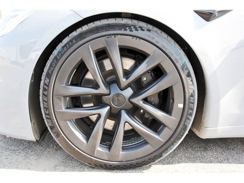 Used 2021 Tesla Model S Plaid AWD/4WD image 30