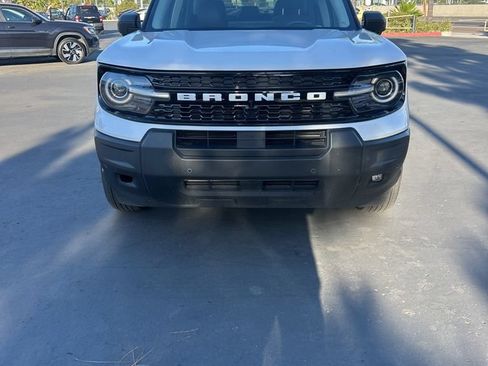 Used 2025 Ford Bronco Sport Outer Banks w/ Outer Banks Tech Package+ AWD/4WD image 4