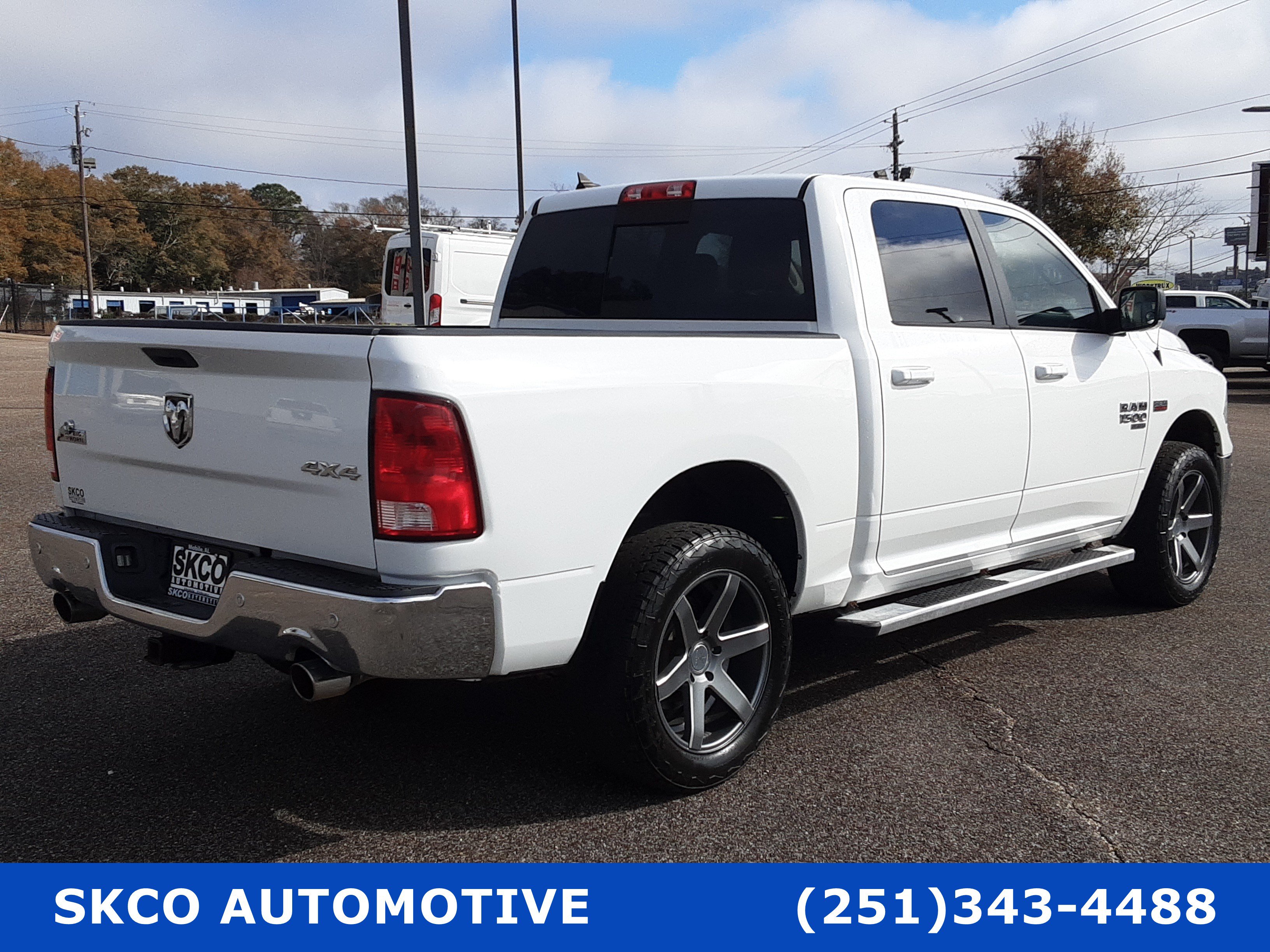 Used 2019 RAM 1500 Big Horn AWD/4WD image 5