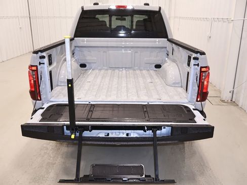 New 2026 Ford F150 XLT image 32