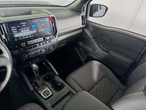 New 2026 Nissan Frontier SV w/ Tow Package AWD/4WD image 18
