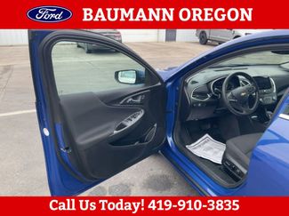 Used 2023 Chevrolet Malibu LT FWD video 2