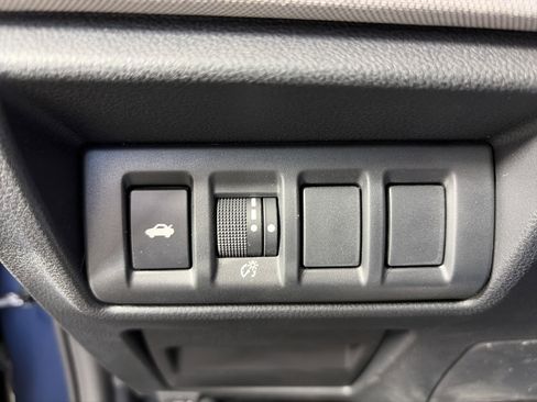 Certified 2025 Subaru Legacy Premium w/ Popular Package #1A AWD/4WD image 31