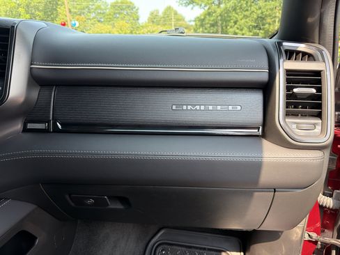 Used 2023 RAM 1500 Limited AWD/4WD image 22