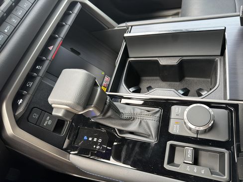 New 2026 Toyota Sequoia Platinum AWD/4WD image 26