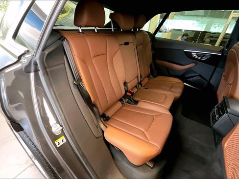 Certified 2023 Audi Q8 Premium Plus w/ Premium Plus Package image 20