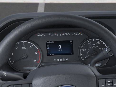 New 2025 Ford F550 XLT image 13