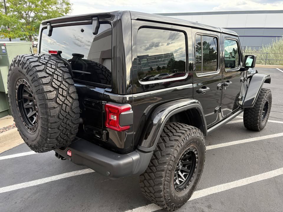 Used 2021 Jeep Wrangler Unlimited Rubicon 4xe w/ Steel Bumper Group AWD/4WD image 4