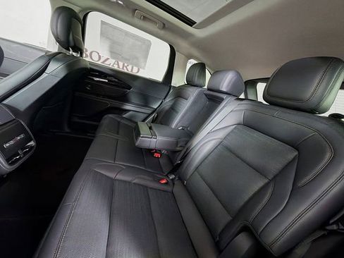 New 2026 Lincoln Nautilus Reserve w/ Jet Appearance Package AWD/4WD image 27