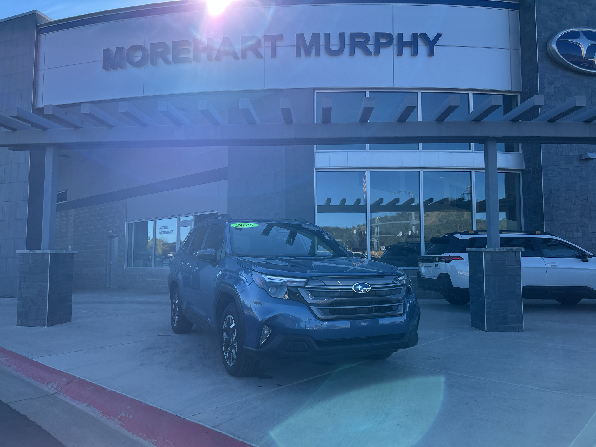 Certified 2025 Subaru Forester Premium AWD/4WD image 18