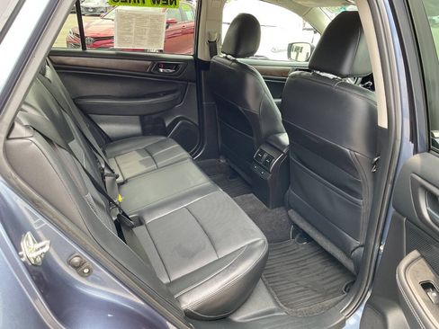 Used 2015 Subaru Outback 2.5i Limited AWD/4WD image 39