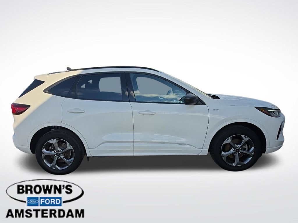 Used 2024 Ford Escape ST-Line w/ Tech Pack #1 AWD/4WD image 12