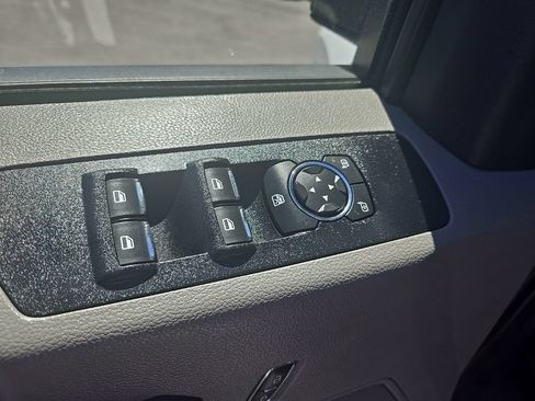 Used 2022 Ford F250 XL w/ Power Equipment Group AWD/4WD image 10