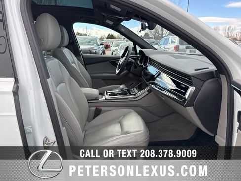 Used 2022 Audi Q7 3.0T Premium Plus w/ Premium Plus Package image 12