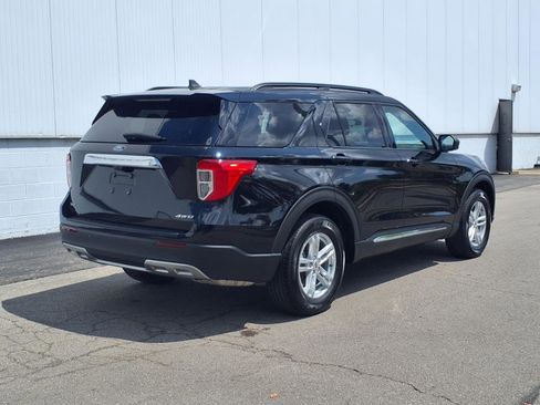 Certified 2023 Ford Explorer XLT w/ Equipment Group 202A image 6