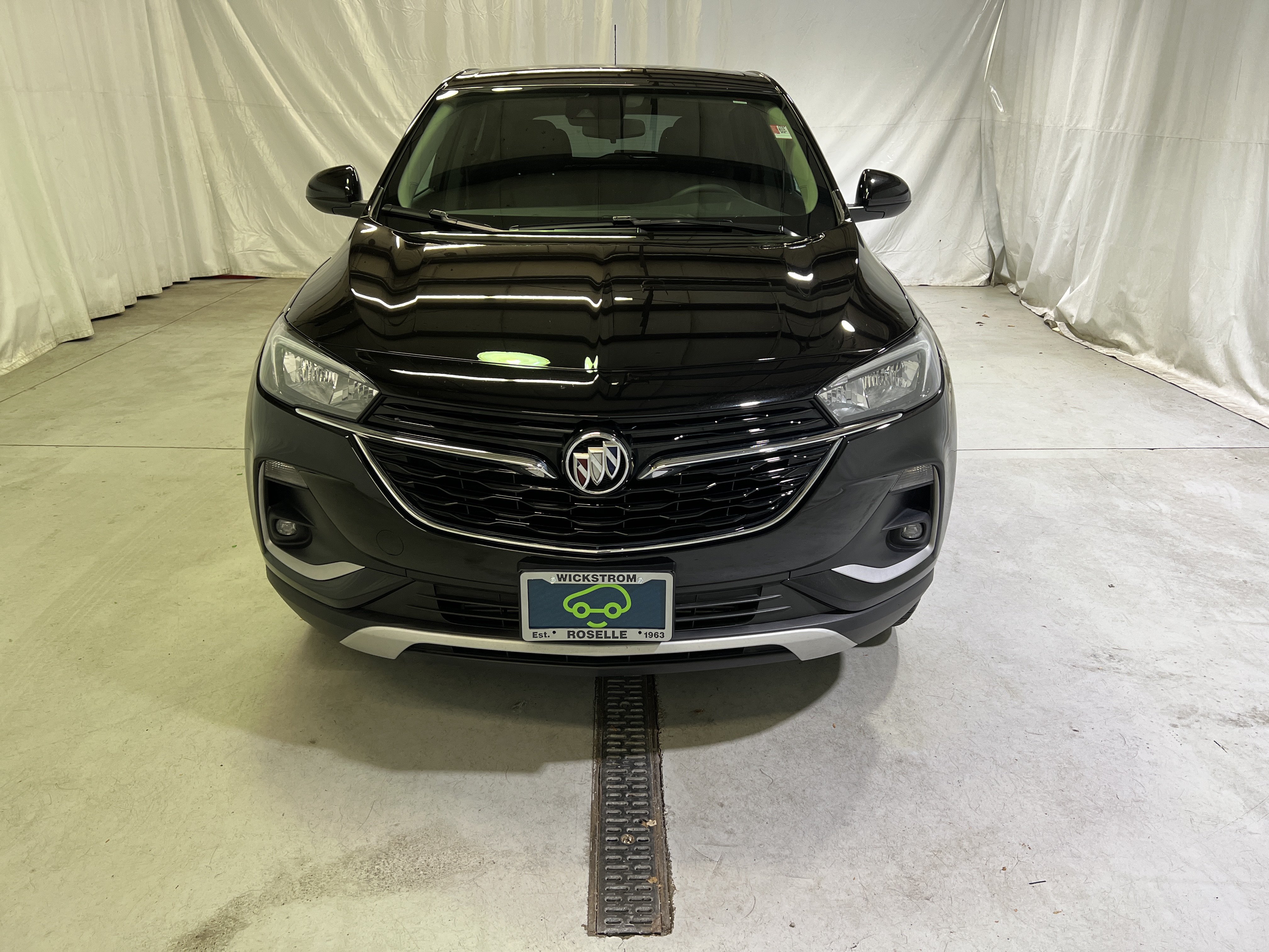 Used 2023 Buick Encore GX Preferred w/ Cold Weather Comfort Package AWD/4WD image 3
