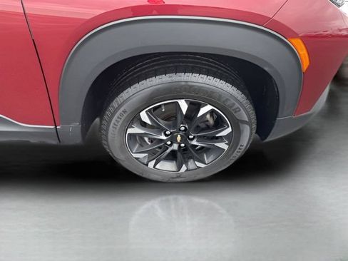Used 2022 Chevrolet TrailBlazer LT w/ Driver Confidence Package AWD/4WD image 24