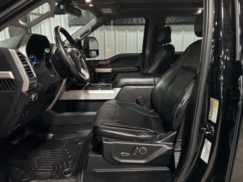 Used 2017 Ford F250 Lariat w/ Lariat Ultimate Package image 40