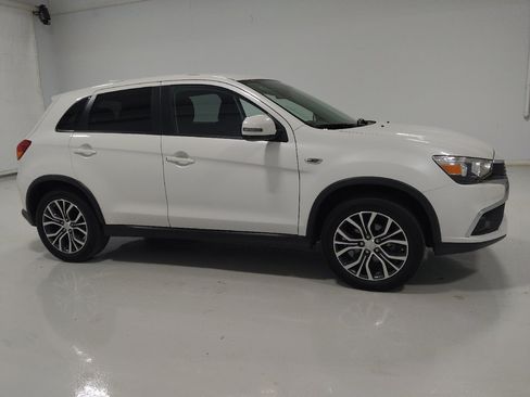 Used 2017 Mitsubishi Outlander Sport SE AWD/4WD image 11