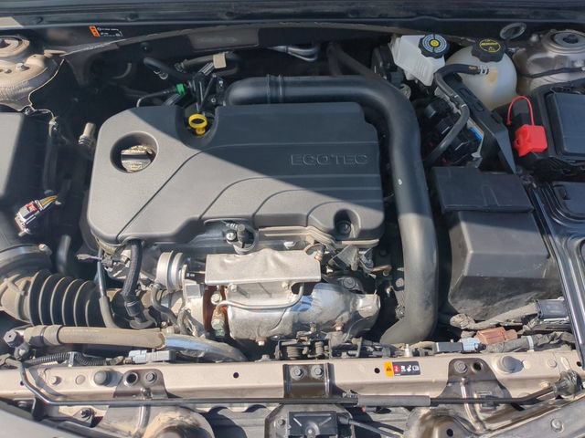 Used 2025 Chevrolet Malibu LT FWD image 26