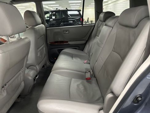 Used 2007 Toyota Highlander Limited image 19