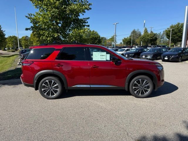 New 2026 Nissan Pathfinder Platinum AWD/4WD image 4