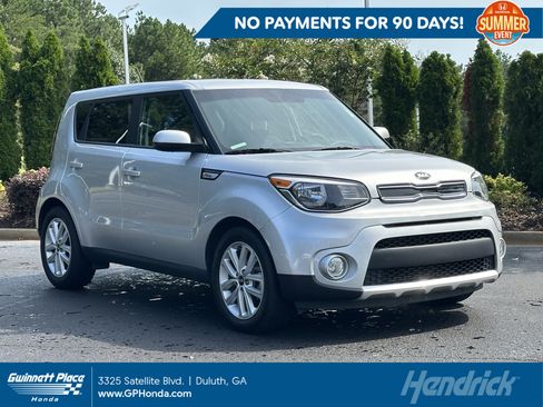 Used 2018 Kia Soul + FWD image 1