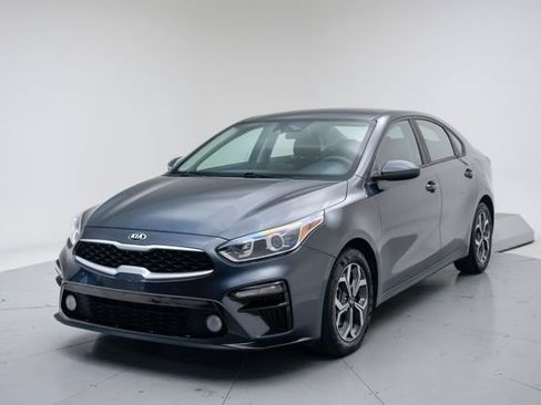 Used 2021 Kia Forte LXS FWD image 18