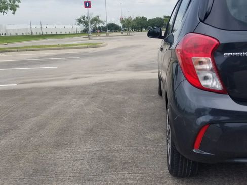 Used 2019 Chevrolet Spark LS FWD image 23