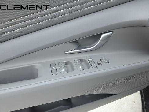 Certified 2025 Hyundai Elantra Sport FWD image 25