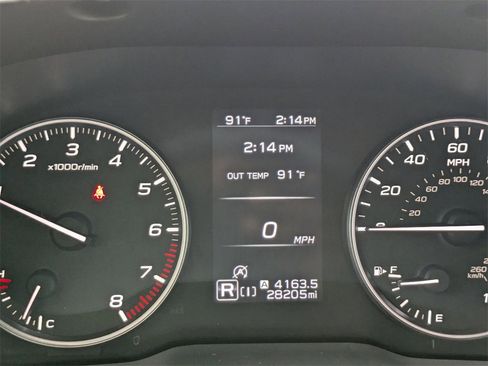 Used 2024 Subaru Crosstrek 2.0i Premium image 16