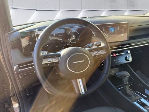 Used 2025 Hyundai Santa Cruz Limited image 10