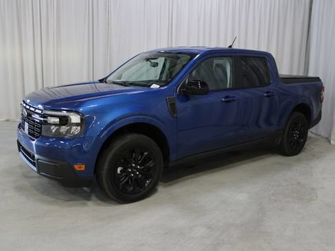 Used 2024 Ford Maverick Lariat w/ Black Appearance Package FWD image 30
