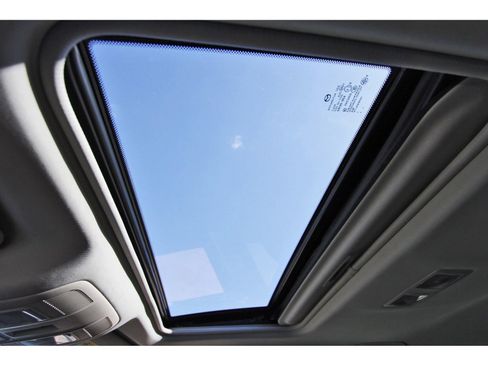 Used 2019 MAZDA CX-5 Touring image 26