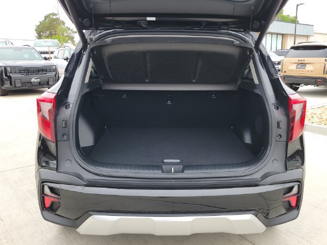 Certified 2024 Kia Seltos SX w/ SX Sunroof Package AWD/4WD image 18