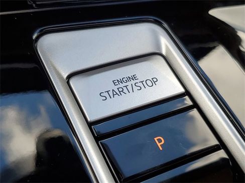 New 2026 Volkswagen Atlas Cross Sport SEL R-Line image 28