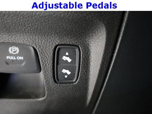 Used 2022 RAM 1500 Big Horn w/ Trailer Tow Group image 22