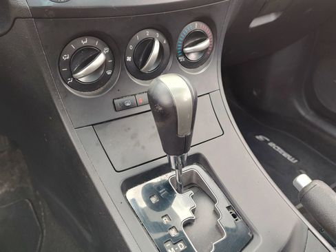 Used 2012 MAZDA MAZDA3 s Touring FWD image 16